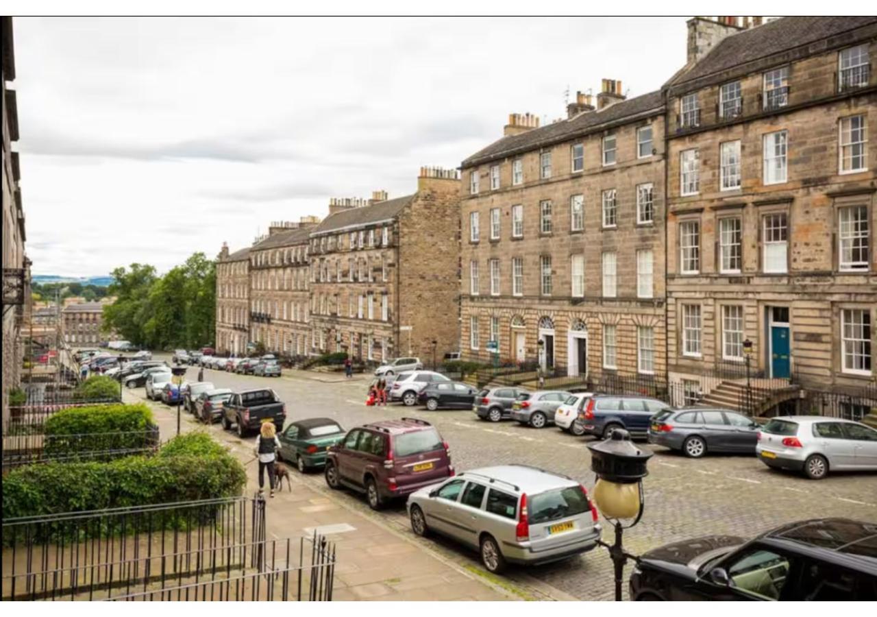Joivy Boutique Apt With Patio In New Town EDI Exterior foto